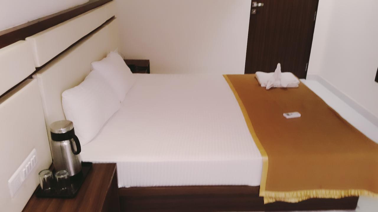 Hotel Shree Jee Intenational Nāthdwāra Exteriér fotografie