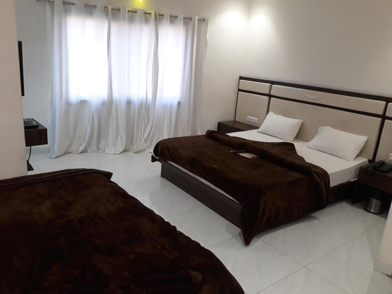 Hotel Shree Jee Intenational Nāthdwāra Exteriér fotografie